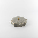 Okhtara Medium Tumriyah – Grey + Gold