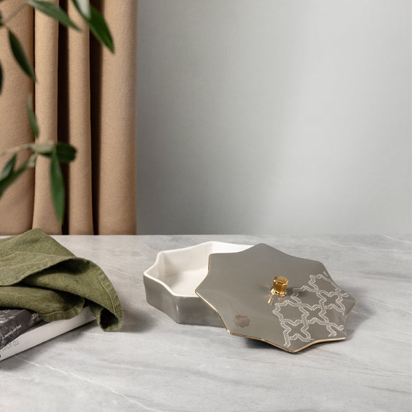 Okhtara Medium Tumriyah – Grey + Gold