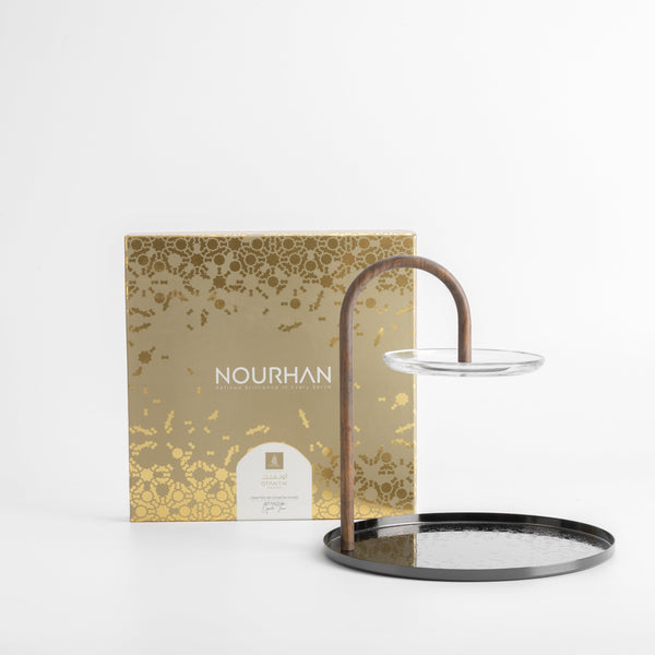 Two-tier stand with holder from Nurhan - Glossy Black + Wood