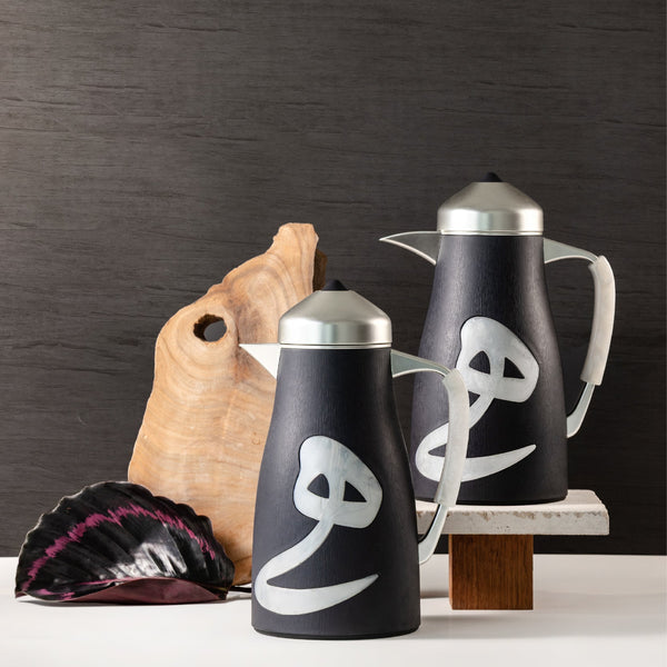 Dallah set from Sidra - black wood - matte silver